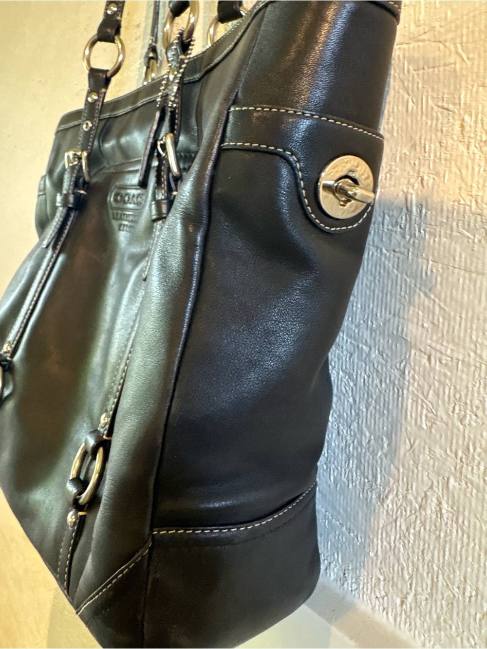 Coach Y2K Black Leather Tote Shoulder Bag - Picture 4 of 9